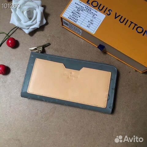 Кошелёк Louis Vuitton Gray Кошелёк Louis Vuitton Gray