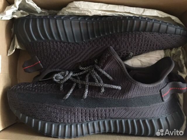 Кроссовки Adidas Yeezy Boost 350 V2 Black Кроссовки Adidas Yeezy Boost 350 V2 Black