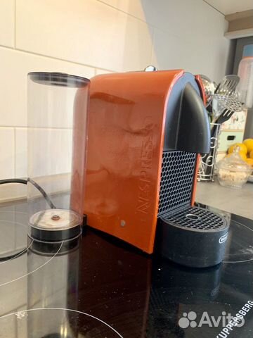 Кофемашина Nespresso DeLonghi