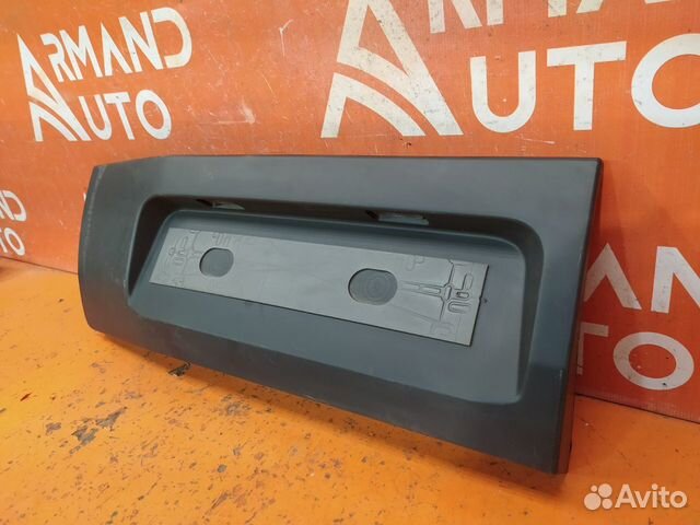 Накладка двери багажника задняя левая Ford Transit Накладка двери багажника задняя левая Ford Transit