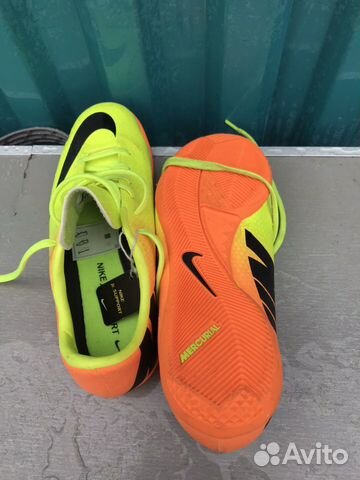 Футзалки Nike р 36,5,см 23,6 Футзалки Nike р 36,5,см 23,6