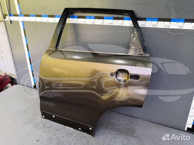 Дверь задняя левая 770032P010 kia Sorento Дверь задняя левая 770032P010 kia Sorento