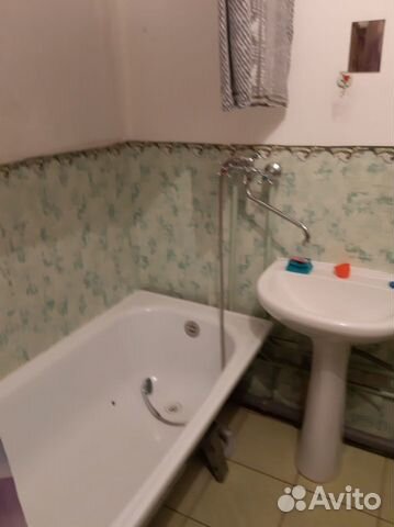 1-к квартира, 35 м², 3/5 эт. 1-к квартира, 35 м², 3/5 эт.