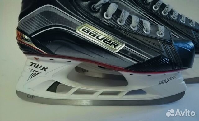 Коньки хоккейные Bauer Vapor x800, SR 9,5 EE Коньки хоккейные Bauer Vapor x800, SR 9,5 EE
