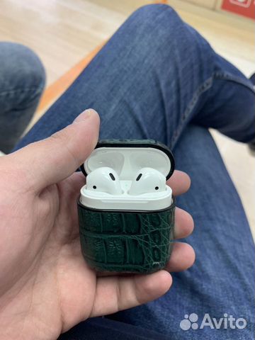 AirPods 2 series AirPods 2 series