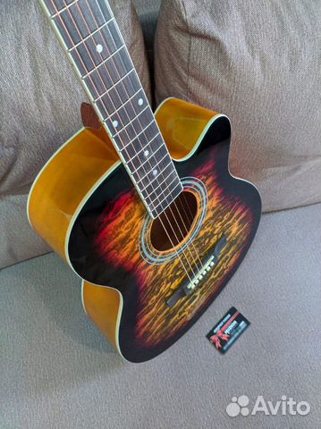 Гитара акустическая