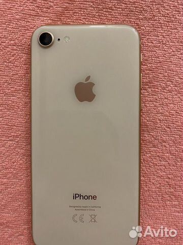Телефон iPhone 8 Телефон iPhone 8