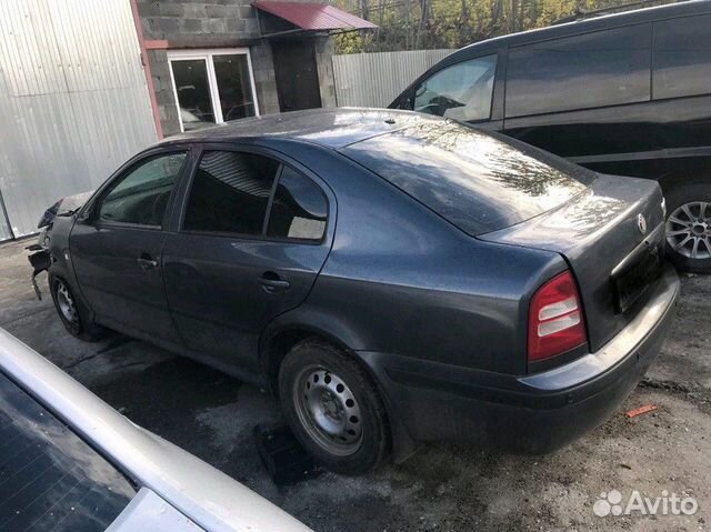 Ручки потолочные (Skoda Octavia) Ручки потолочные (Skoda Octavia)