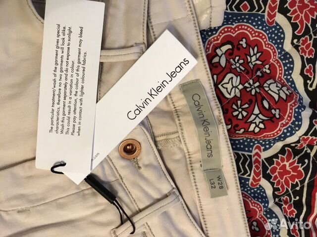 Джинсы Calvin Klein Jeans новые Джинсы Calvin Klein Jeans новые
