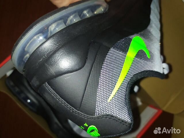 Кроссовки Nike Air Max Invigor Кроссовки Nike Air Max Invigor