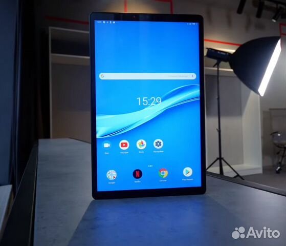 Планшет Lenovo M10 FHD Plus TB-X606X