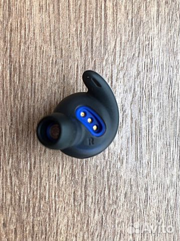 Беспроводные наушники JBL reflect flow