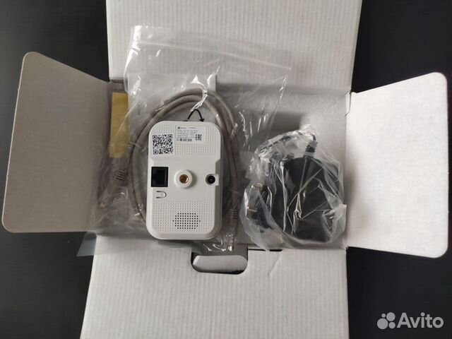 Камера видеонаблюдения WiFi Ezviz C2W Камера видеонаблюдения WiFi Ezviz C2W