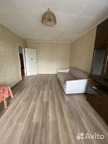 1-к квартира, 35 м², 3/5 эт. 1-к квартира, 35 м², 3/5 эт.