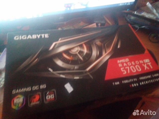 Продаю видеокарту Gigabyte 5700 xt Продаю видеокарту Gigabyte 5700 xt