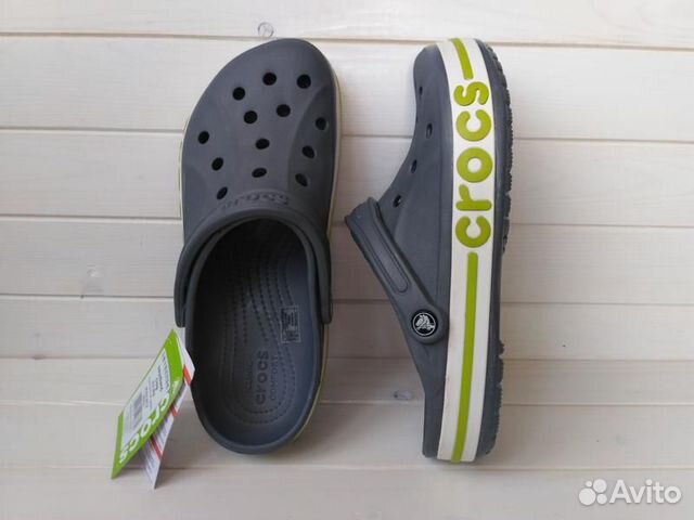 crocs 9 11
