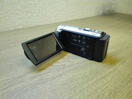 Видеокамера Sony DCR-SX44E