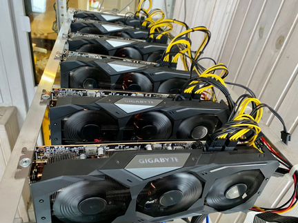 Видеокарты gigabyte RX 5700XT 8Gb