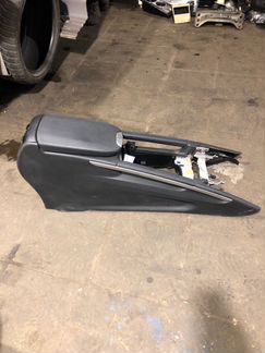 Подлокотник Mercedes-Benz Ml-Class W164 OM272.967