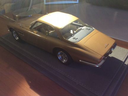 1/18 Ferrari 500 Superfast