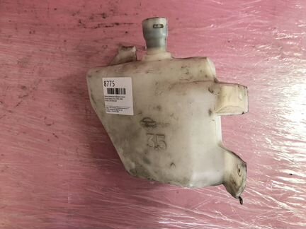 Бачок омывателся Nissan Almera, Tino, Primera P11