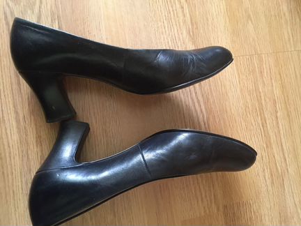 Черные кожаные винтажные туфли 40/41