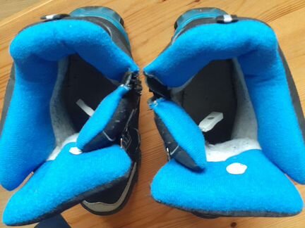 Светящиеся ботинки поздняя осень/теплая зима р.35