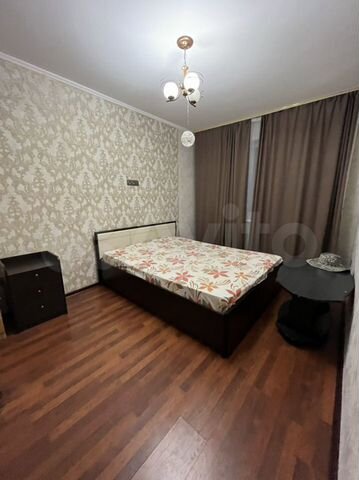 4-к. квартира, 80 м², 8/9 эт.