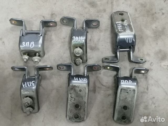 Петля двери для Suzuki Grand Vitara 2005-2015