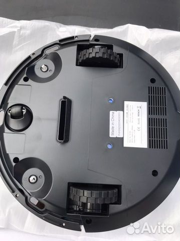 Робот пылесос