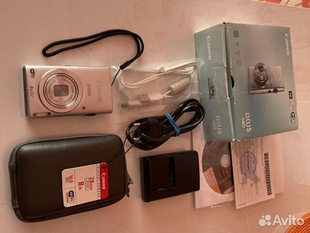 Компактный фотоаппарат canon