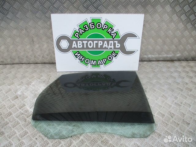 Стекло заднее правое Ford Focus 2 2006г Седан