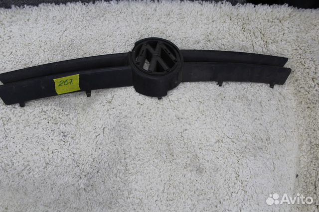 Решетка радиатора (внутренняя) VW Golf IV 1997-200