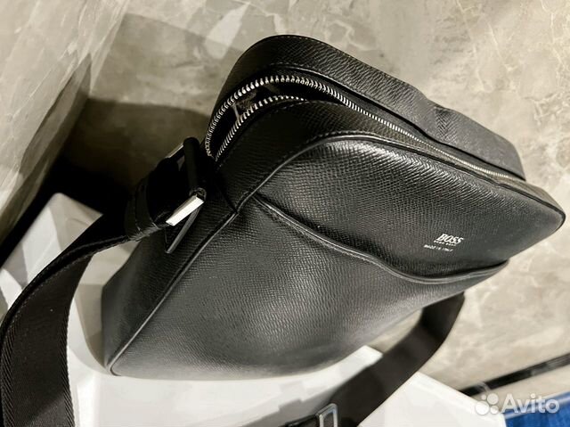 Кожаная мужская деловая сумка от бренда 