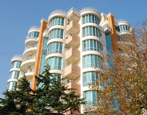 2-к. квартира, 75 м², 8/10 эт.