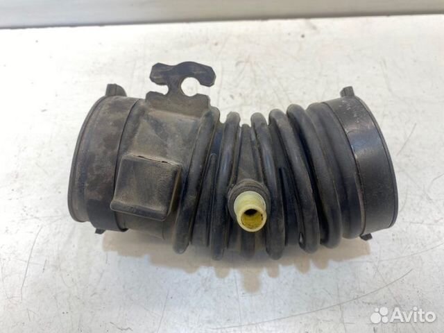 Патрубок воздушного фильтра Mazda 6 седан GG 2.0