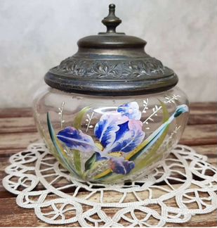 Бисквитница антикварная Европа