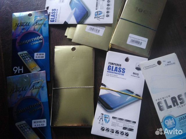 Защитные стекла для смартфонов