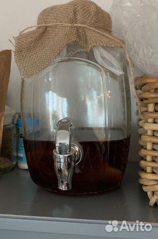 Диспенсер с дозатором и камбуча 3 литра.Новый