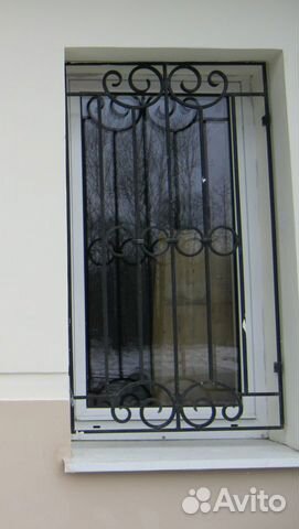 Решетки на окна кованые N 1030 любой нестандарт