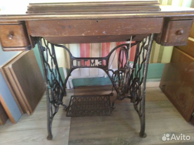 Швейная машина Госшвеймашина