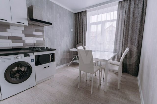 2-к. квартира, 50 м², 2/3 эт.