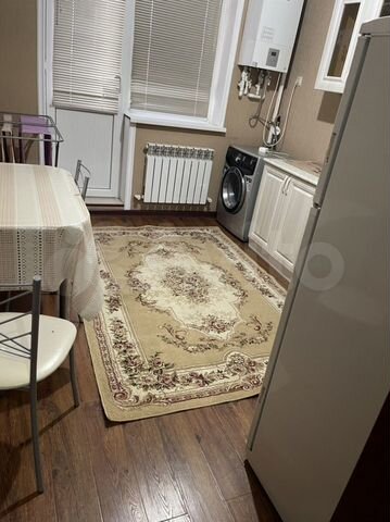 1-к. квартира, 42 м², 2/12 эт.