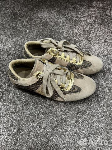 Кроссовки женские guess