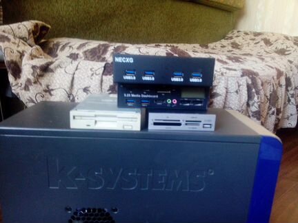 Флоппи привод и Картридер