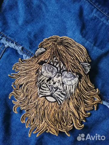 Нашивка Лев. Большая, новая