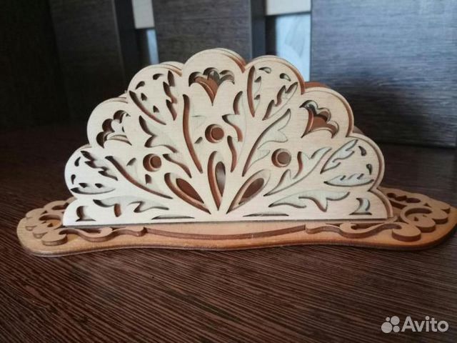 Салфетница деревянная