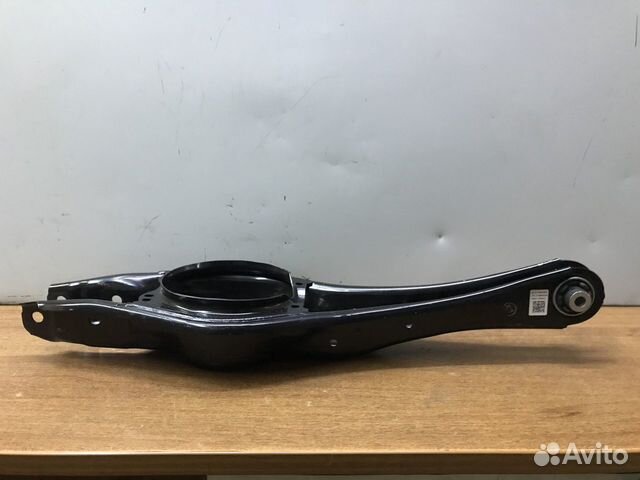 Рычаг задней подвески поперечный Volkswagen Skoda