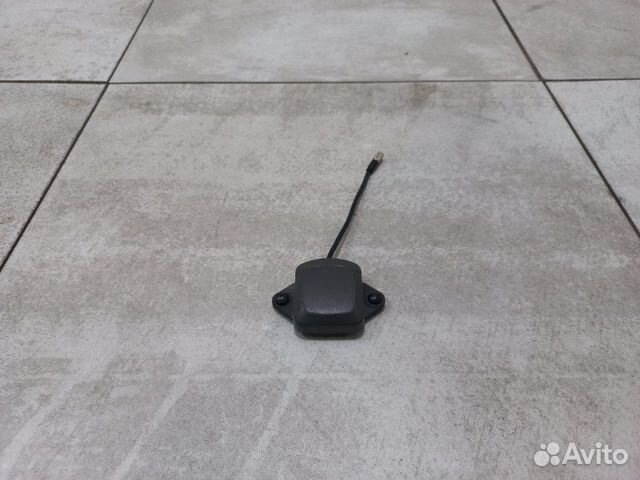 Антенна Bmw 735 E38 M62B35 1999