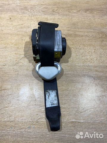 Ремень безопасности левый VW New Beetle A4